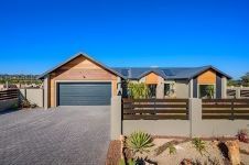 1111gallery-4-757-kraggakammagameparkestateshowhouse011of2